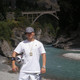 Adis, 39