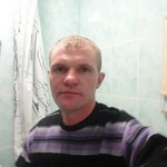 Aleksandr, 44