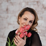 Ekaterina, 46