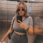issabelle, 27