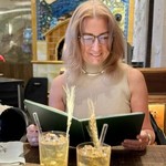Natalia, 59
